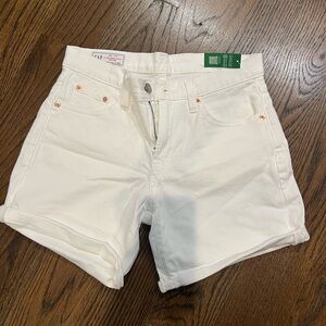 New with tags gap girlfriend Jean shorts